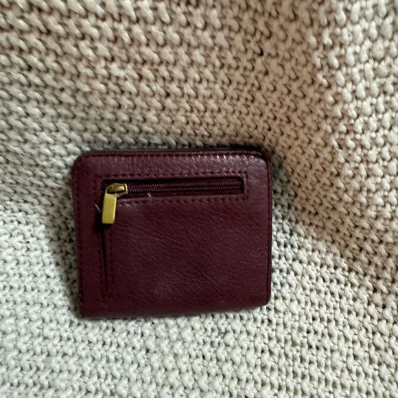 Fossil Burgundy‎ Wallet - Picture 2 of 6
